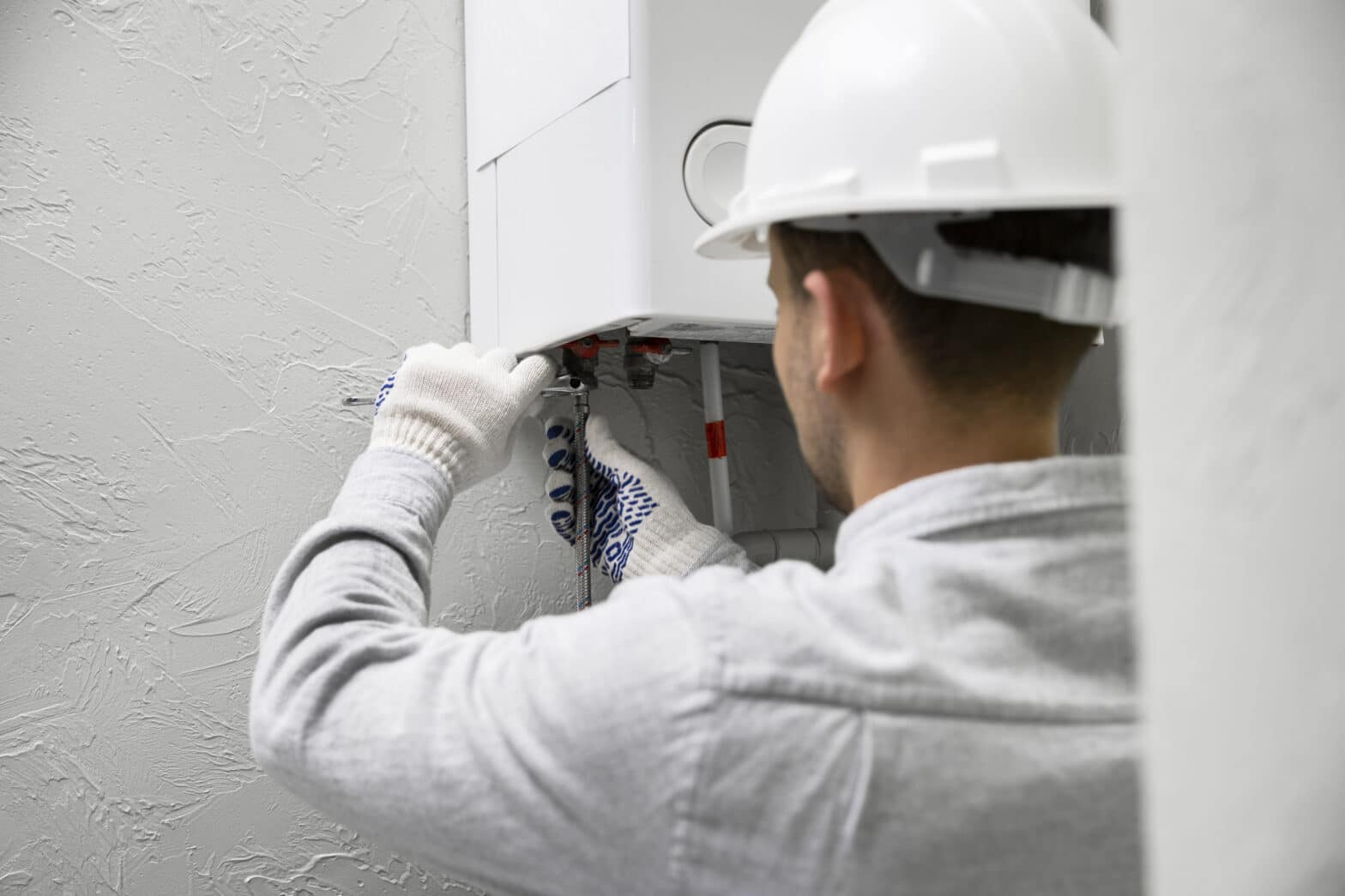 Chauffe eau qui fuit Que Faire ? [Guide 2023]
