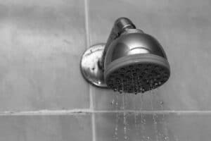 pas de pression eau dans votre douche